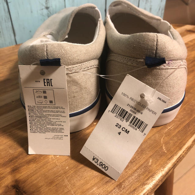 GAP Kids(ギャップキッズ)のGAP スリッポン 23㎝ キッズ/ベビー/マタニティのキッズ靴/シューズ(15cm~)(スリッポン)の商品写真