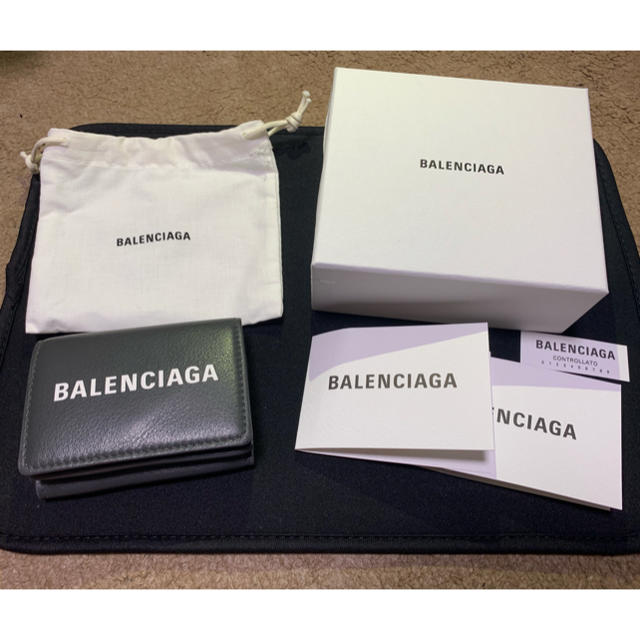 バレンシアガ BALENCIAGA 三つ折り ミニ財布 小銭入れ コインケースメンズ