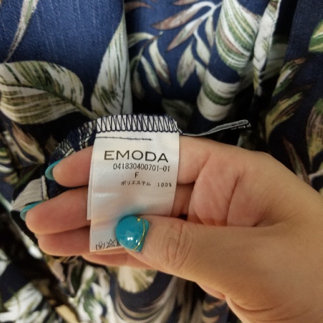 EMODA(エモダ)のEMODA ロングシャツ レディースのトップス(Tシャツ(半袖/袖なし))の商品写真