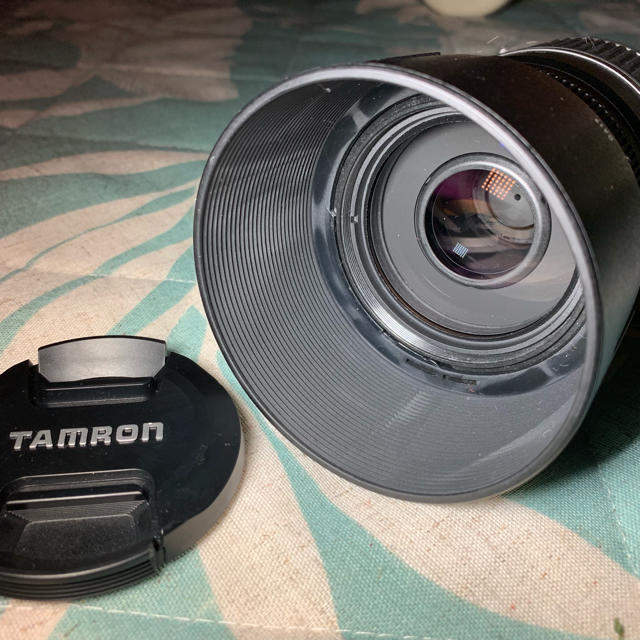 TAMRON(タムロン)のTamron タムロン 70-300 TELE-MACRO Nikon用 スマホ/家電/カメラのカメラ(レンズ(ズーム))の商品写真