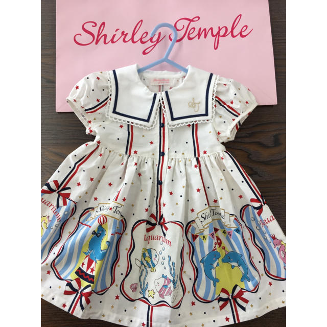 Shirley Temple(シャーリーテンプル)のアクアリウムショータイム🐬ワンピース 90 キッズ/ベビー/マタニティのキッズ服女の子用(90cm~)(ワンピース)の商品写真