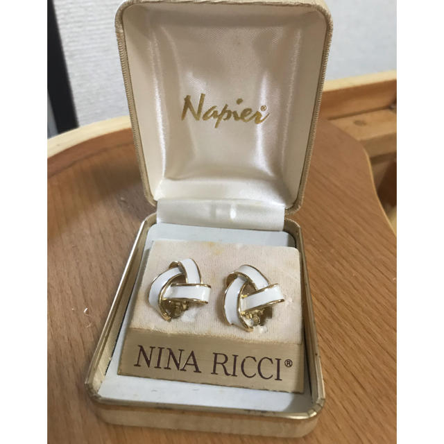 NINA RICCI(ニナリッチ)のニナリッチ イヤリング レディースのアクセサリー(イヤリング)の商品写真