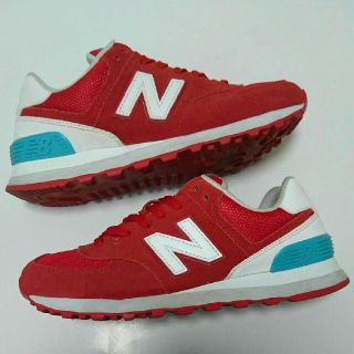 ニューバランス(New Balance)のNew Balance ニューバランス WL574CNC 23.5 赤(スニーカー)