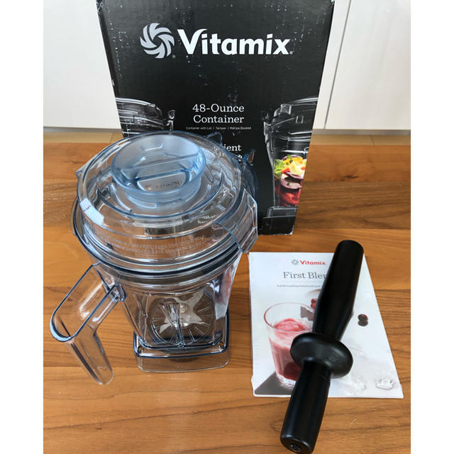 Vitamix(バイタミックス)のVitamix 1.4L ウェットコンテナ 48-ounce スマホ/家電/カメラの調理家電(ジューサー/ミキサー)の商品写真