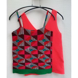 イッセイミヤケ(ISSEY MIYAKE)のIssey Miyake ME ❤️💚 トップスセット(Tシャツ(半袖/袖なし))