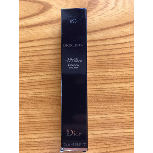 Dior(ディオール)のDior アイライナー 新品未使用 コスメ/美容のベースメイク/化粧品(アイライナー)の商品写真