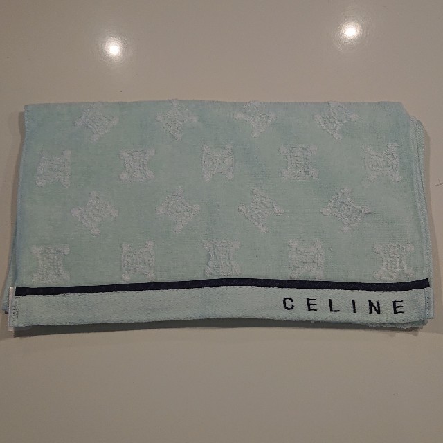 celine(セリーヌ)のCELINEフェイスタオル インテリア/住まい/日用品の日用品/生活雑貨/旅行(タオル/バス用品)の商品写真