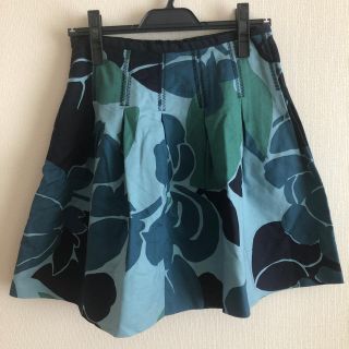 ギャップ(GAP)の美品 GAP フレアスカート(ひざ丈スカート)