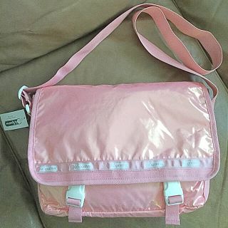 レスポートサック(LeSportsac)の新品未使用 レスポートサック ショルダー バッグ メッセンジャー ピンク レスポ(メッセンジャーバッグ)