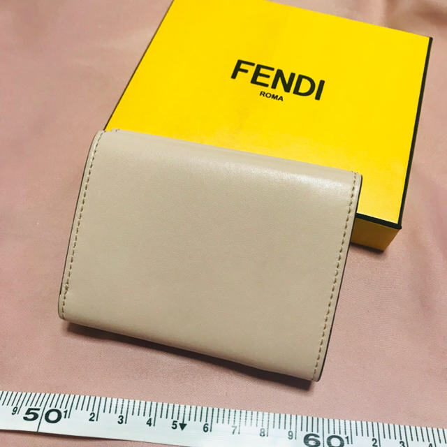 FENDI 三つ折り財布 1