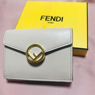 フェンディ(FENDI)のFENDI 三つ折り財布(折り財布)