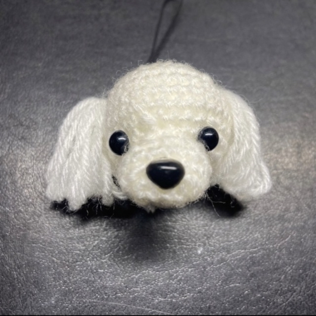 編みぐるみ　あみぐるみ　犬 いぬ ストラップ プレゼント 贈り物 ペット 愛犬  ハンドメイドのぬいぐるみ/人形(あみぐるみ)の商品写真