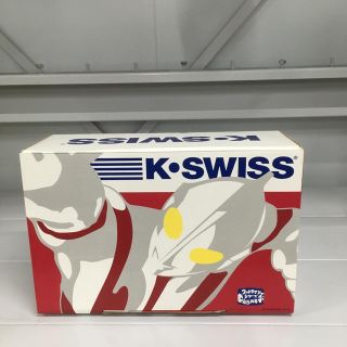 ケースイス(K-SWISS)のK-SWISS限定ウルトラマンコラボスニーカー(スニーカー)