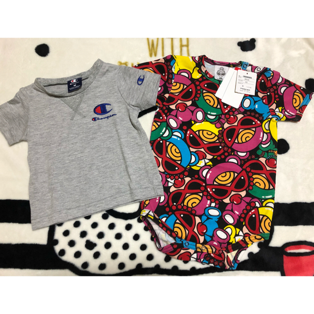 HYSTERIC MINI(ヒステリックミニ)の【専用】ヒステリックミニ ロンパ & チャンピオン Tシャツ キッズ/ベビー/マタニティのベビー服(~85cm)(ロンパース)の商品写真