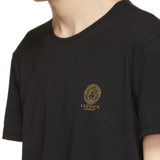 ヴェルサーチ(VERSACE)のVersace Underwear メンドゥーサ ロゴTシャツ ブラック(Tシャツ/カットソー(半袖/袖なし))