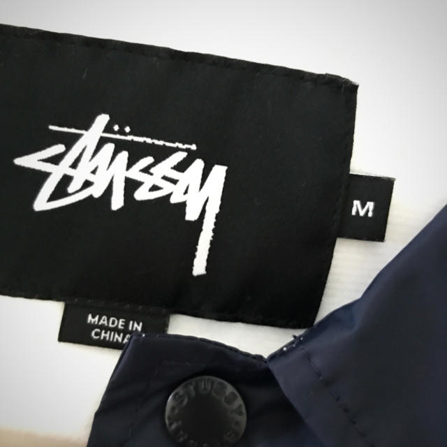 STUSSY(ステューシー)のSTUSSY ベーシックロゴ コーチジャケット メンズのジャケット/アウター(ナイロンジャケット)の商品写真