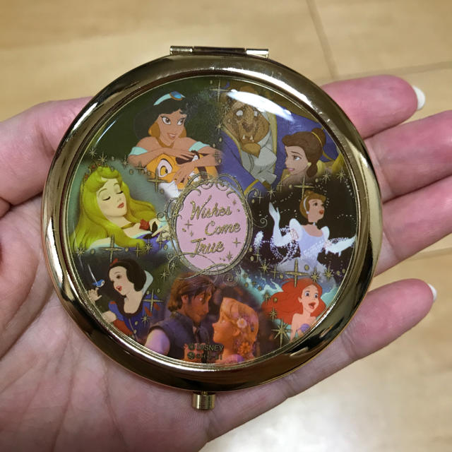 Disney ディズニープリンセス コンパクトミラーの通販 By Kanaco S Shop ディズニーならラクマ