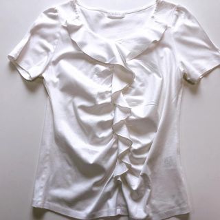 エニィスィス(anySiS)のａｎy s i s  カットソー  美品(カットソー(半袖/袖なし))