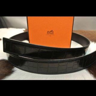 エルメス(HERMES)の本物のワニ革・リアルクロコベルト 百貨店外商特注 継ぎ目無 H社だと50万円超(ベルト)