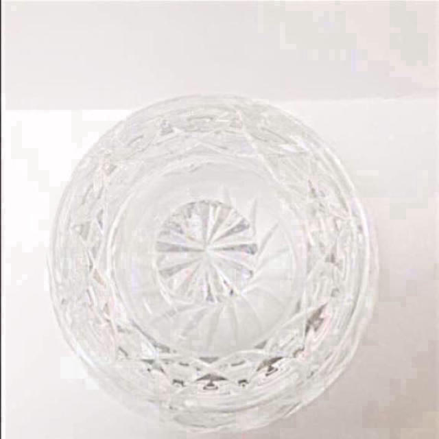 切子ガラス キャンディ入れ キリコ ガラス お花 円形 蓋つき 小物入れ 透明