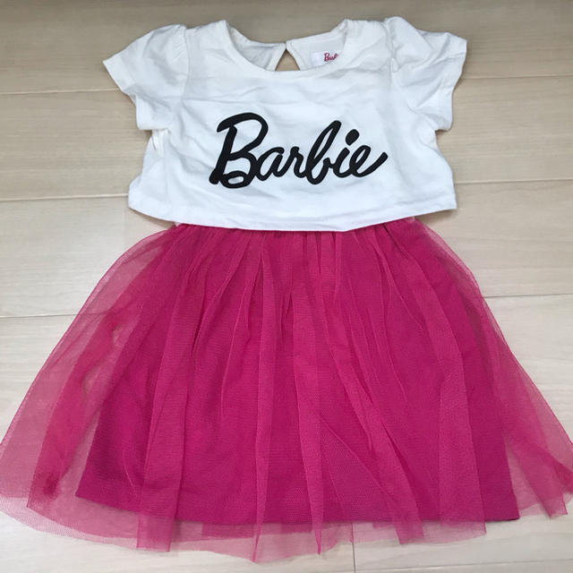 Barbie(バービー)のLica様用 Barbie バービー ワンピース 女の子 80 90 キッズ/ベビー/マタニティのキッズ服女の子用(90cm~)(ワンピース)の商品写真