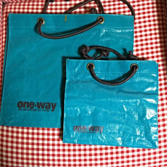 one*way(ワンウェイ)のももちょす様専用 レディースのバッグ(ショップ袋)の商品写真