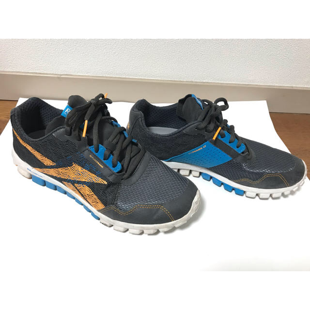 Reebok - Reebok men'sスニーカーの通販 by はっち's shop｜リーボックならラクマ