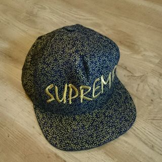 シュプリーム(Supreme)のsupreme ロゴキャップ(キャップ)