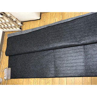 フジツウ(富士通)の富士通 ホット 電気 カーペット 2畳相当 HC-20F2 2016年製(ホットカーペット)