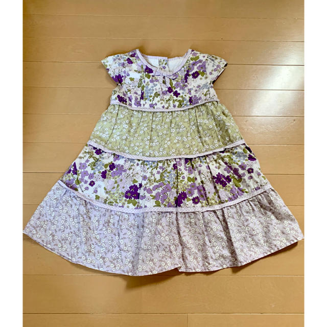 GYMBOREE(ジンボリー)のジンボリー ワンピース 花柄 3T  キッズ/ベビー/マタニティのキッズ服女の子用(90cm~)(ワンピース)の商品写真