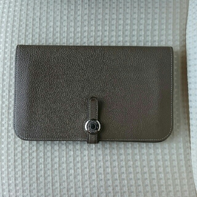 Hermes(エルメス)のエルメス ドゴンGM レディースのファッション小物(財布)の商品写真