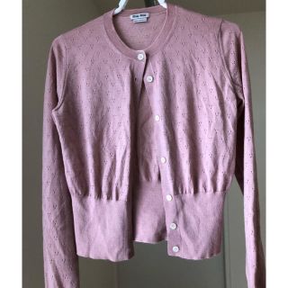 MIU MIU(カーディガン ・ ピンク/桃色系)のフリマアイテム一覧 MIU MIU(カーディガン ・ ピンク/桃色系)のフリマアイテム一覧