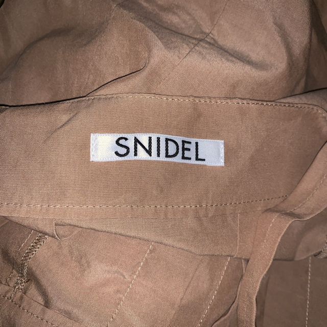 SNIDEL(スナイデル)のsnidel オフショル レディースのトップス(シャツ/ブラウス(長袖/七分))の商品写真