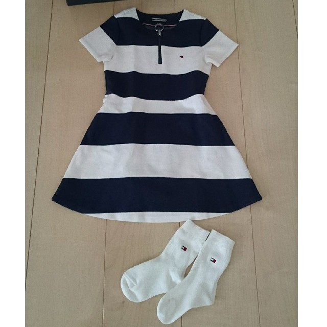 TOMMY HILFIGER(トミーヒルフィガー)のトミーフィルガー キッズ ワンピース キッズ/ベビー/マタニティのキッズ服女の子用(90cm~)(ワンピース)の商品写真