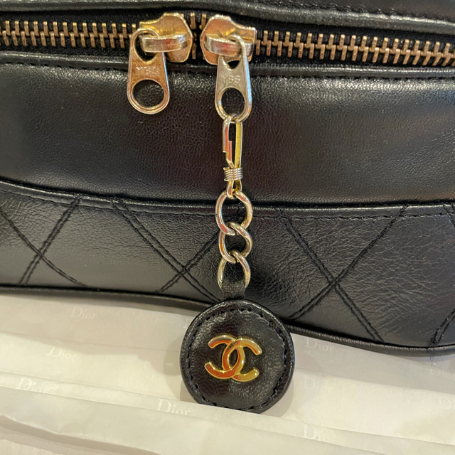 CHANEL(シャネル)のふわり様専用　シャネル ポーチ バニティ レディースのファッション小物(ポーチ)の商品写真