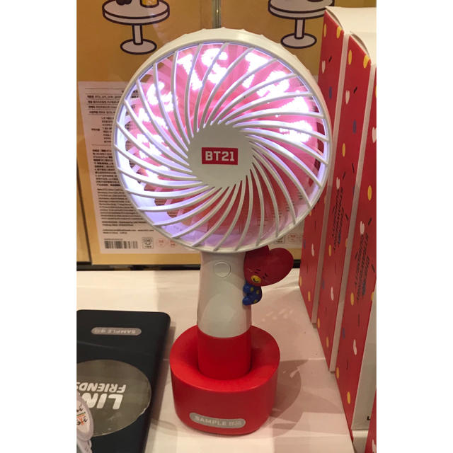 【日本未発売】BT21 LED扇風機 TATA タタ BTS 防弾少年団