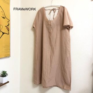 フレームワーク(FRAMeWORK)のFRAMeWORK シルク 刺繍 ワンピース ベージュ IENA SHIPS(ひざ丈ワンピース)