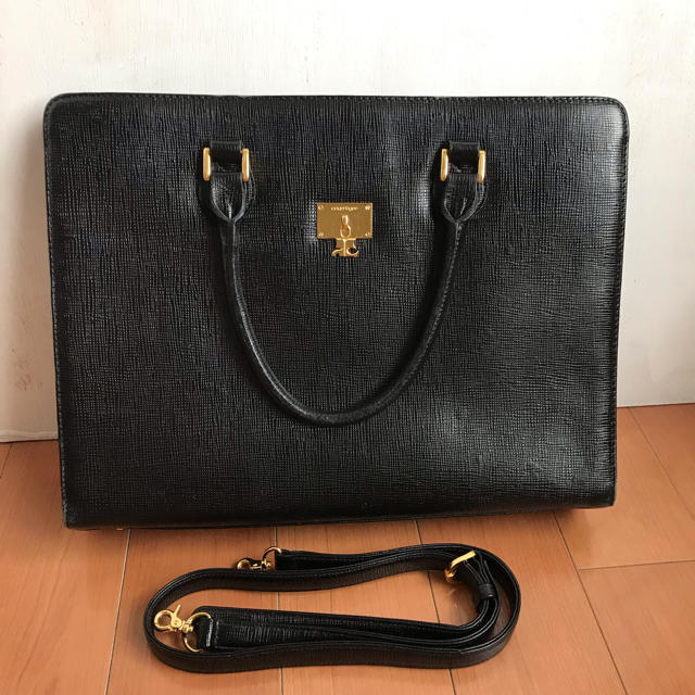 名声 鋭く 光沢のある Courreges バッグ Synodswo Org 名声 鋭く 光沢のある Courreges バッグ Synodswo Org