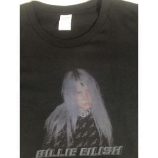 【GILDAN】Billie Eilish Tシャツ(Tシャツ/カットソー(半袖/袖なし))