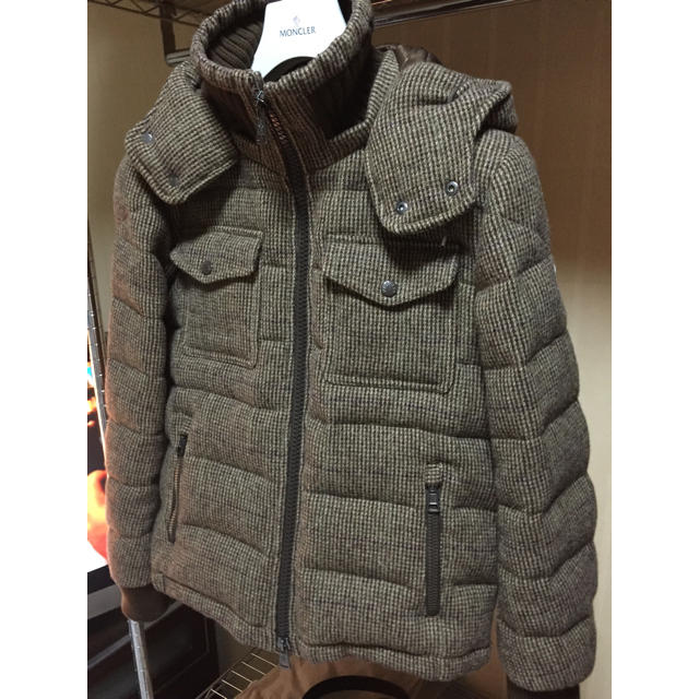 MONCLER(モンクレール)のモンクレール  メンズ ダウンジャケット / FLORIAN メンズのジャケット/アウター(ダウンジャケット)の商品写真