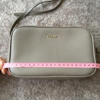 フルラ(Furla)の【超美品】FLURA ショルダーバッグ リリー(ショルダーバッグ)