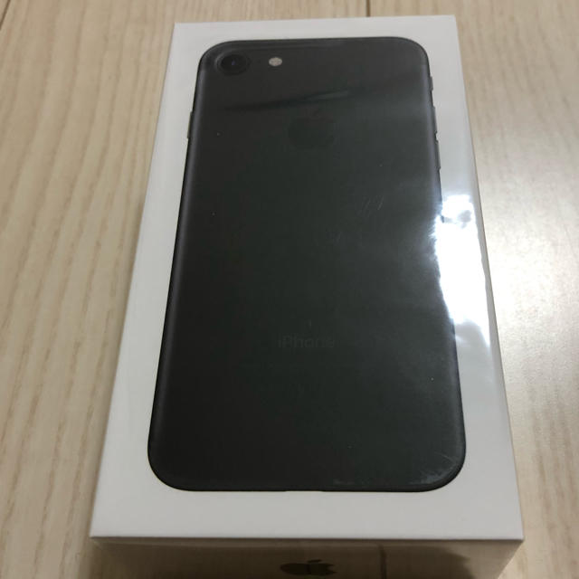 スマホ/家電/カメラ【新品未開封品】iPhone7 32GB ブラック 一括購入品 SIMフリー