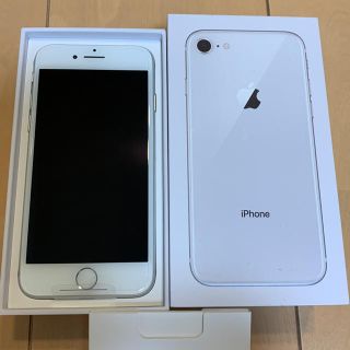 アイフォーン(iPhone)のiPhone 8 64GB SIMロック解除 新品 未使用 美品 silver(スマートフォン本体)