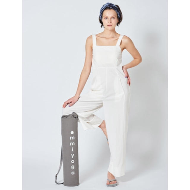 74%Off>オールインワン/emmi | www.penwithwelcomesrefugees.org emmi オールインワン