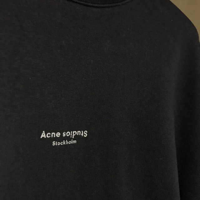 ACNE(アクネ)のAcne Studios ロゴ スウェット 黒 XS 美品 タグ付き メンズのトップス(スウェット)の商品写真