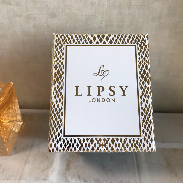 Lipsy(リプシー)の希少！イギリス大人気ブランド「LIPSY」のフローラルフェイスウォッチグリーン レディースのファッション小物(腕時計)の商品写真