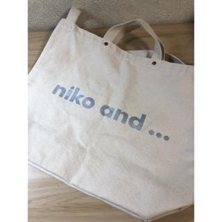 ニコアンド(niko and...)のniko and ニコアンド トートバッグ(トートバッグ)