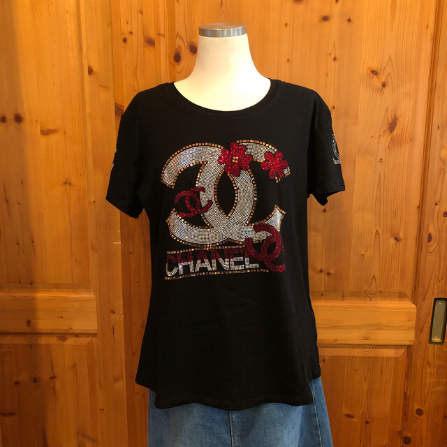 CHANEL(シャネル)の Tシャツ【新品】 レディースのトップス(Tシャツ(半袖/袖なし))の商品写真