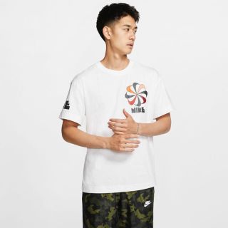 ナイキ(NIKE)のNIKE 風車Ｔシャツ 2XL XXL(Tシャツ/カットソー(半袖/袖なし))