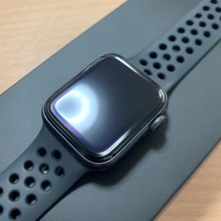 アップルウォッチ(Apple Watch)の【米国版】Apple Watch Nike+ Series 4 40mm/GPS(腕時計(デジタル))